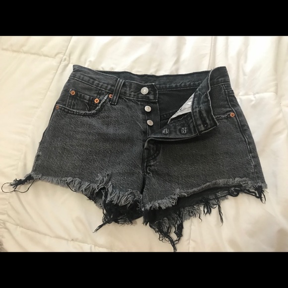 Mid Rise Levi Shorts - Picture 2 of 2